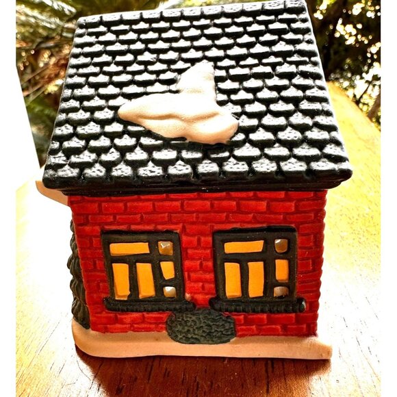 VTG Gift Collection Hand Painted Porcelain School Tea Light House New Christmas - Picture 7 of 12